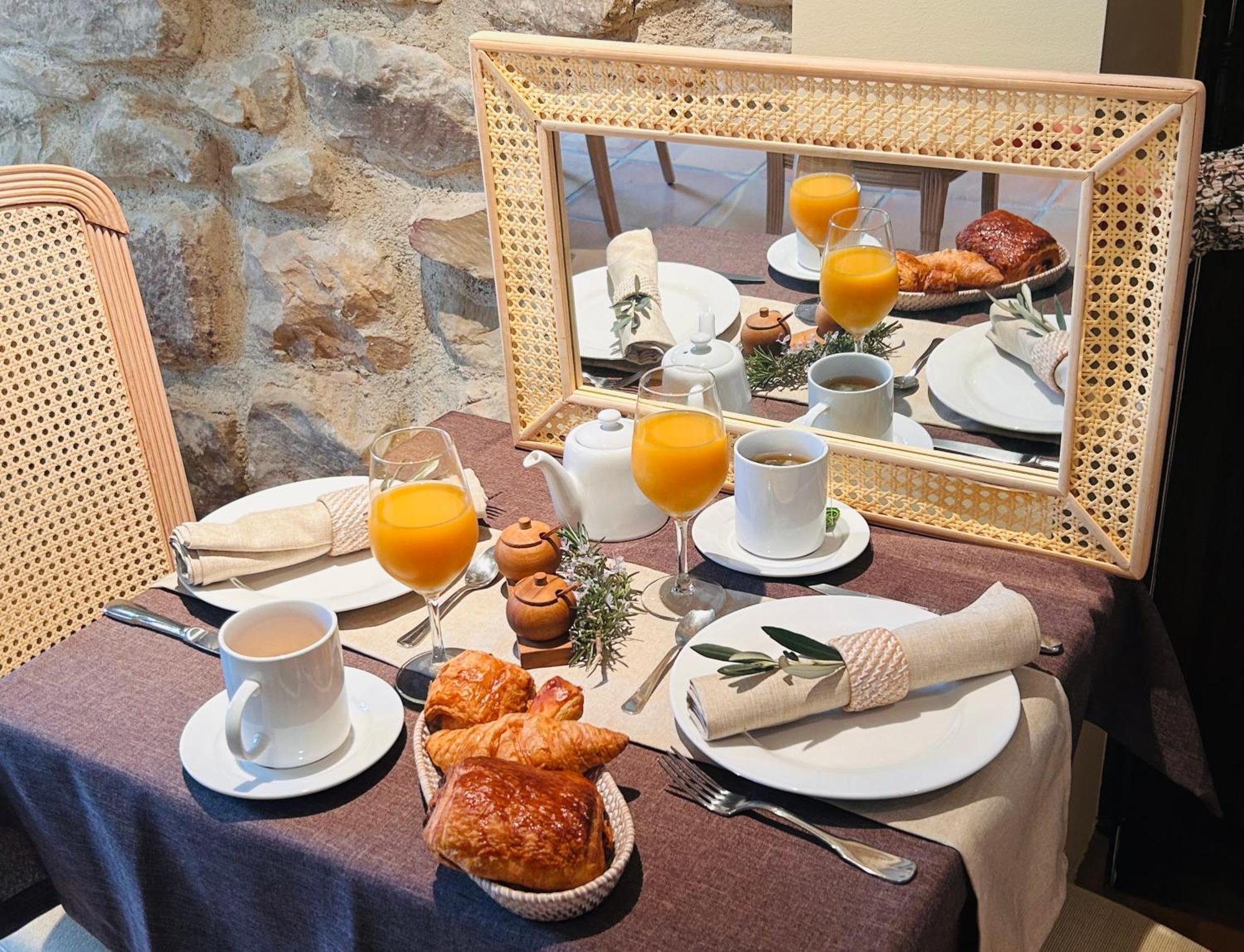 Chambres D'Hotes Chateau De Jonquieres Narbonne Kültér fotó